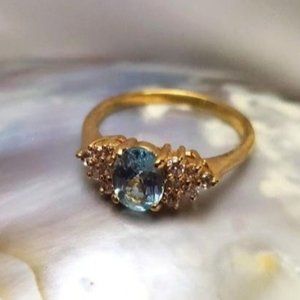 Women's blue stone gold tone ring
